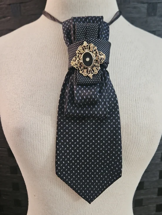 Tommy Hilfiger Statement Tie Necklace with Gold Tone Black Onyx Brooch