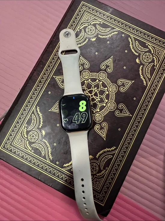 Apple Smartwatch with White Silicone Band and Black Display series 10