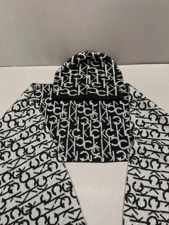 Calvin Klein Knit Scarf and Beanie Set - Black & White