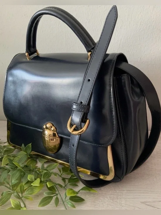 TORY BURCH RARE SCARAB BAG