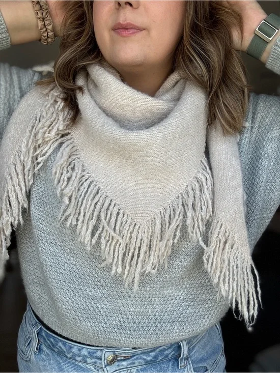Anthropologie Women's Cream White Shay Fringe Knit Triangle Scarf Wrap 75