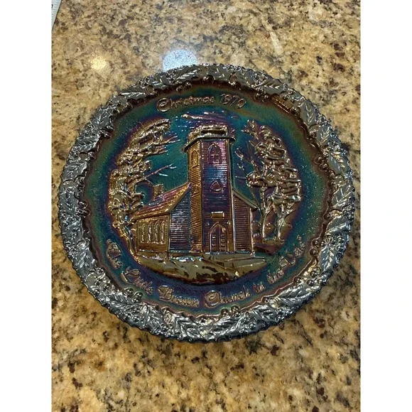 Fenton 1970 Christmas in America No 1 Little Brown Church Carnival Glass‎ Plate