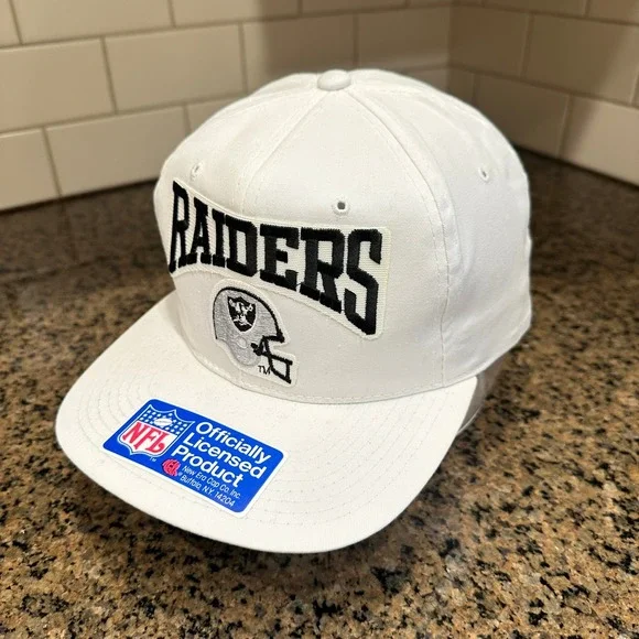 Raiders New Era Snapback Hat Vintage 1990s NFL White‎ Korea Deadstock