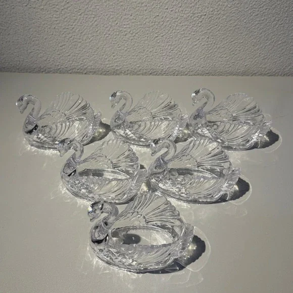 Regaline Swan Nut Candy Dishes Set of 6 Clear Plastic MCM 430 Made in USA