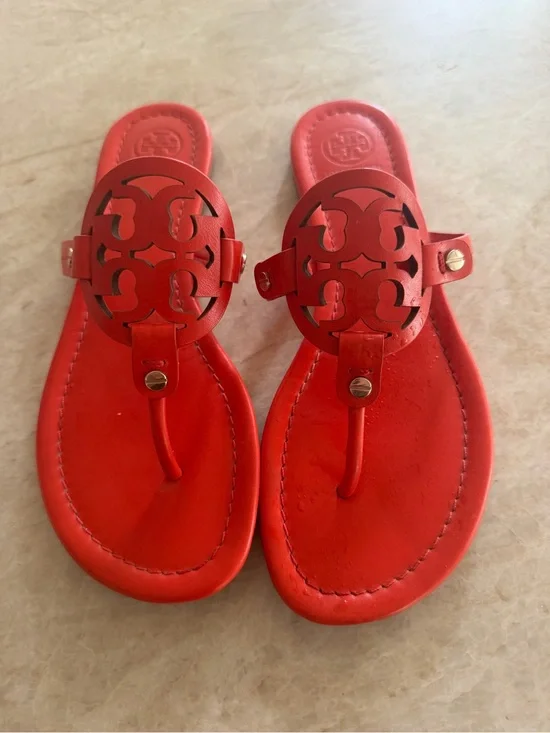 Tory Burch Bright Red Logo Leather Thong Sandals