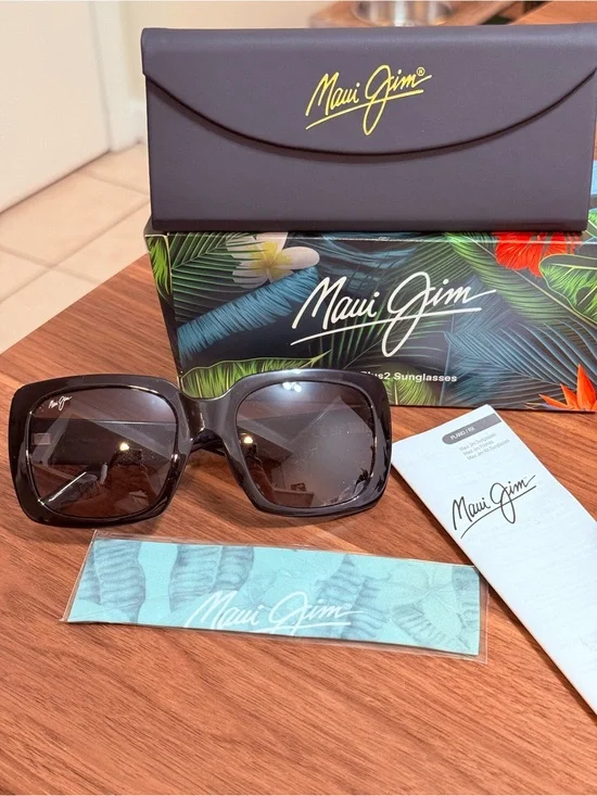 Maui Jim Women’s Square Sunglasses two steps
