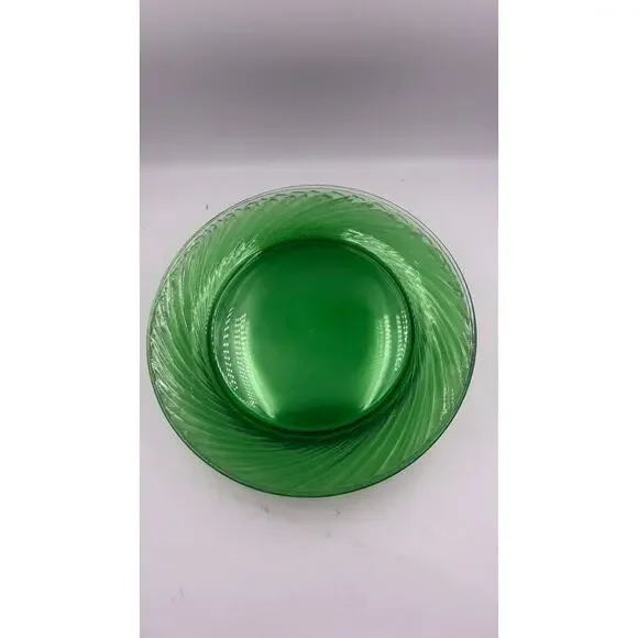 Pyrex Festiva Spring Green Swirl Rim Glass Dinner Plates 12
