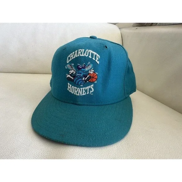 VTG Charlotte Hornets Hat‎ Mens 7 1/4 Teal New Era Wool 5950 Pro Model 90s NBA