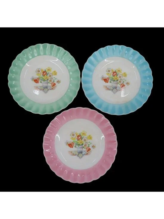 Corinthian Sebring Set of 3 Plates 6.25in Spring Tulip Green Pink Blue Flowers