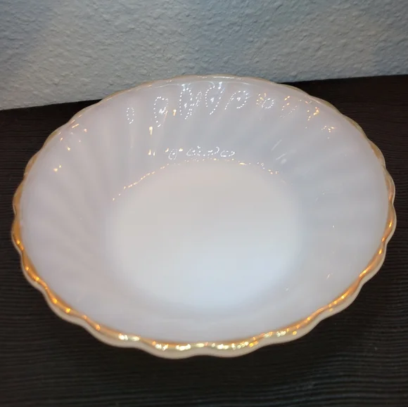 Vtg Dessert Fruit Sauce Dish Bowl Oven Proof Gold Trimmed White Glass