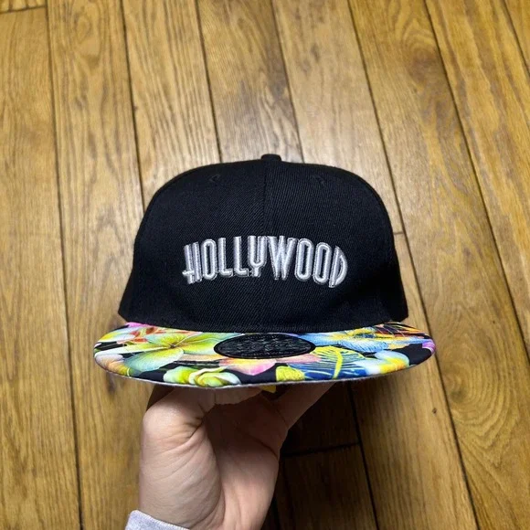 Smith Novelty Co Hollywood Snapback‎ Hat Black Floral Tropical Flat Brim Cap