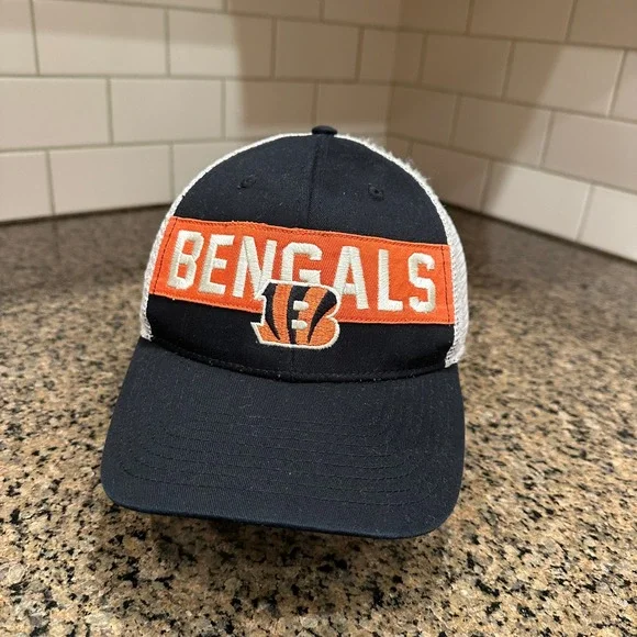 Cincinnati Bengals NFL‎ Team Apparel Trucker Hat Cap One Size Fits All