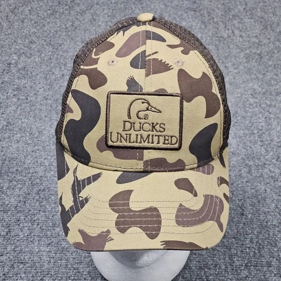 Ducks‎ Unlimited Trucker Hat Snapback Camo Mesh Back Hunting Outdoors Workwear