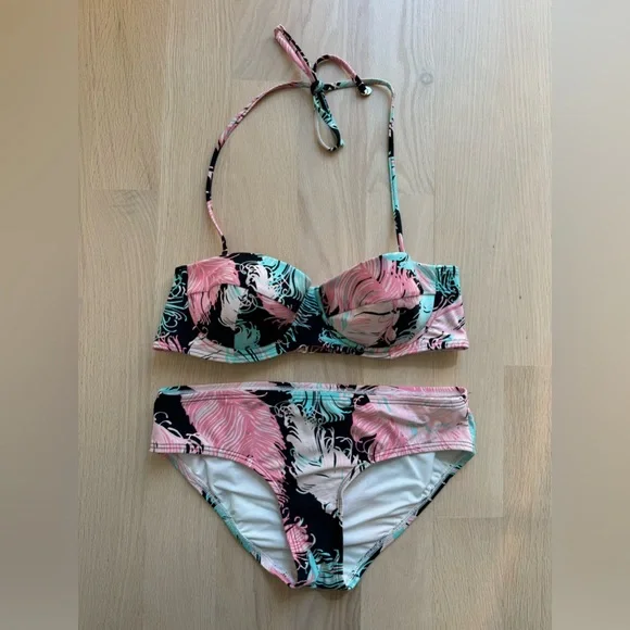 Kate‎ Spade Palm Print Harbour Island Bikini Set: Top is LARGE, Bottom is SMALL