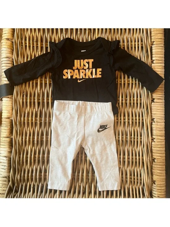 Nike Baby Girl 3M Black & Gold 'Just Sparkle' Long Sleeve Bodysuit Gray Pant
