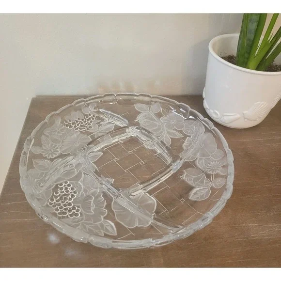 Napoli Chip &‎ Dip Frosted Crystal Platter 5 Section Glass Plate