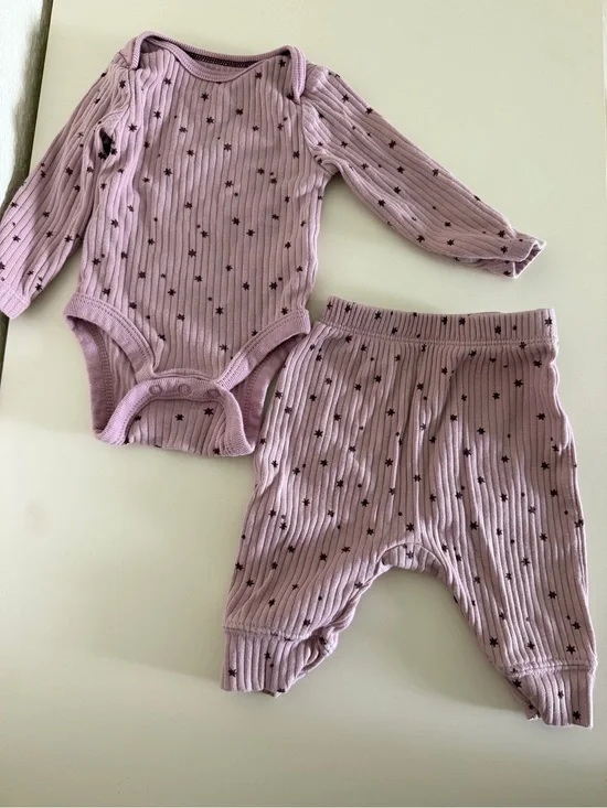 cloud island Lavender Ribbed Star Baby Matching Set