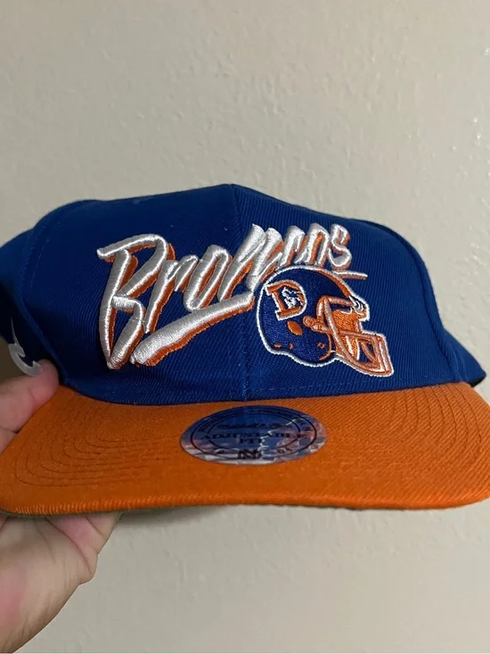 Mitchell & Ness Denver Broncos Snapback Hat NFL Vintage Collection Embroidered