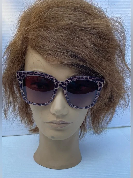 Diff eyewear ☀️Leopard-Print Square Sunglasses in Gradient - Women🕶️