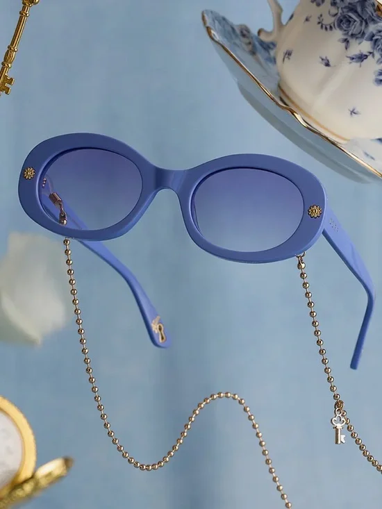 Diff BNIB Alice In Wonderland Periwinkle Blue Gradient Sunglasses Chain Included