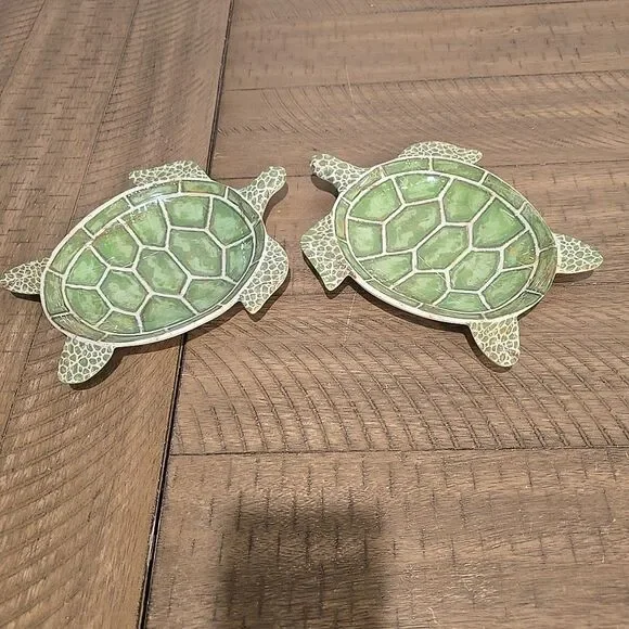Pier 1 Imports Set Of 2 Melamine 