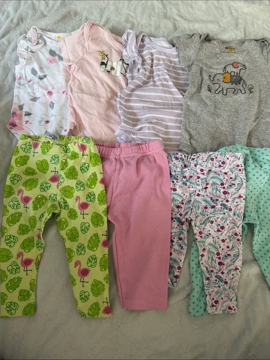 Baby Girls Mix n match Onesies & Leggings 6-9months