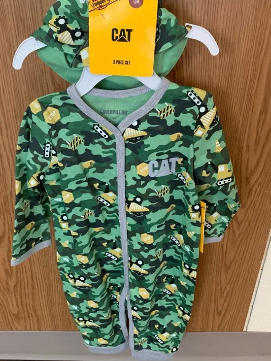 CAT Green Camo 3 Piece Set Baby Coverall with Hat Size 12 Months NWT
