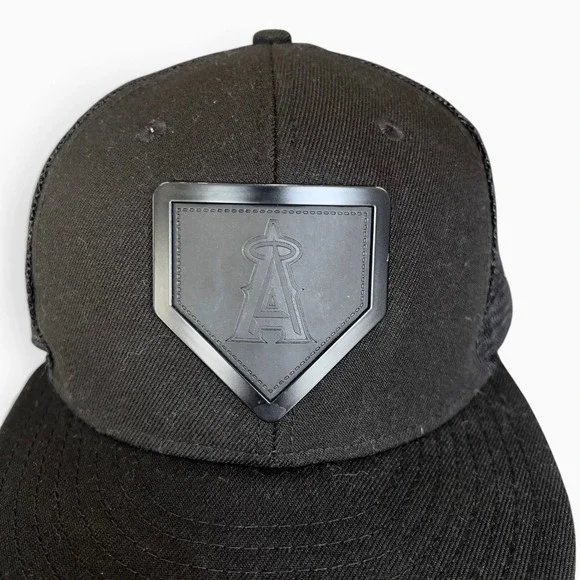 New Era 9FIFTY Los Angeles Angels Blackout Trucker Snapback Hat MLB Black Cap