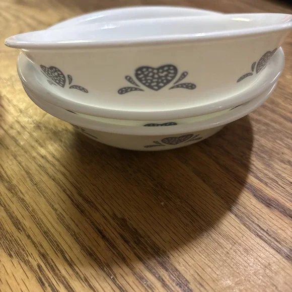 Corelle Corningware Country Vintage Blue Hearts Set of 3 Bowls Cottage