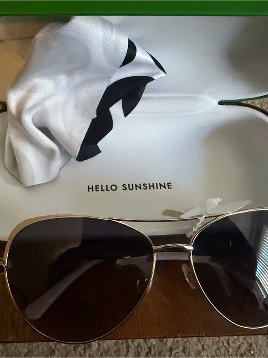 kate spade gold aviator sunglasses with gradient gray lenses
