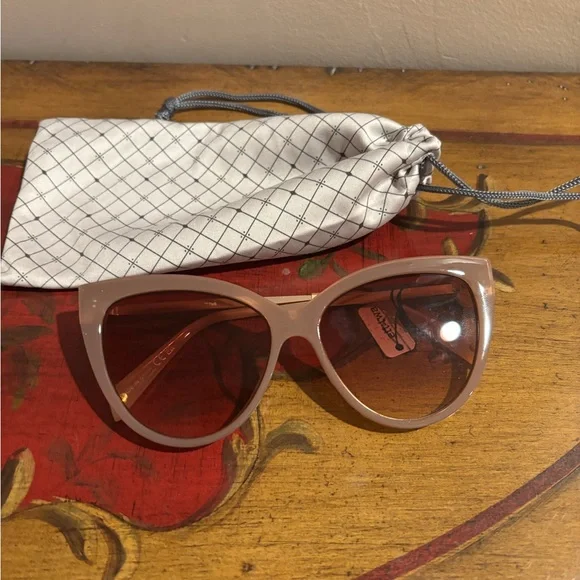 Free People Sunnies