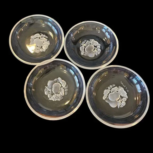 Set Val St Lambert Crystal BRUSSELS INTAGLIO Shallow Fruit Bowls Few Flea Bites‎