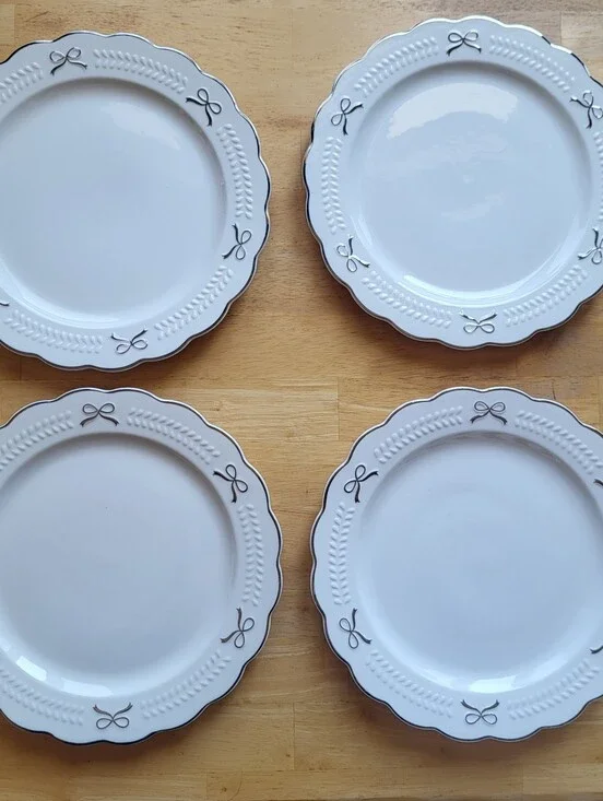 Yedi White with Silver Bow and Trim Dinner Plates 10”Set of 4 Ceramic Brand New