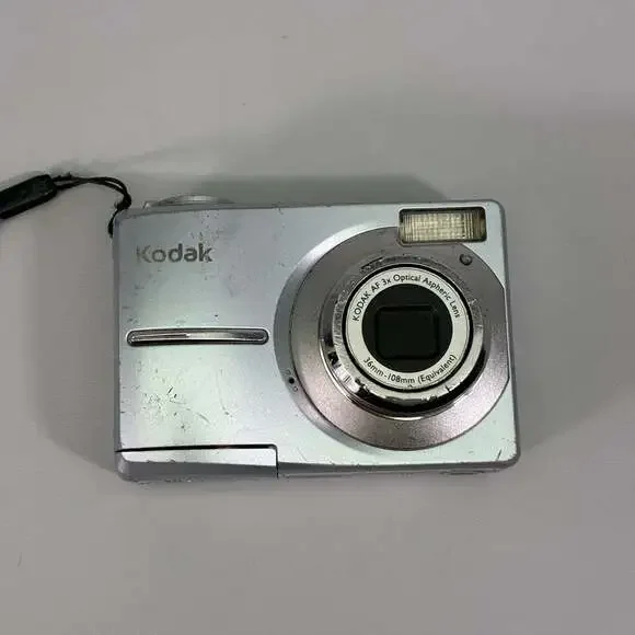 Kodak EasyShare C913 Digital Camera Silver