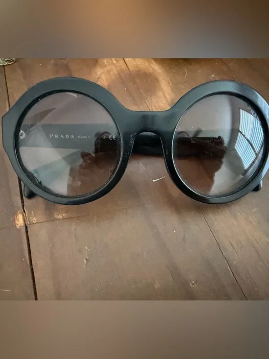 Prada sunglasses *fair condition *
