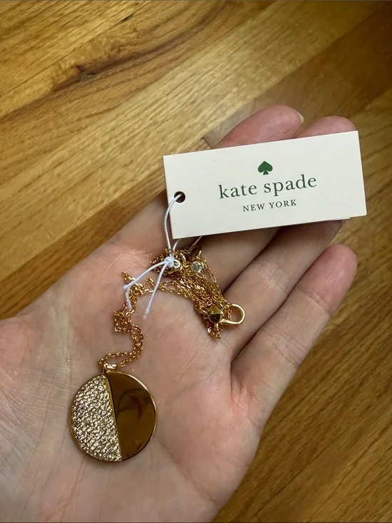 Kate Spade New York Pavé Mod Scallop gold color pendant necklace