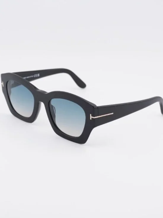Tom Ford Guilliana FT1083 01P Sunglasses Shiny Black Square Frame, Green Lenses
