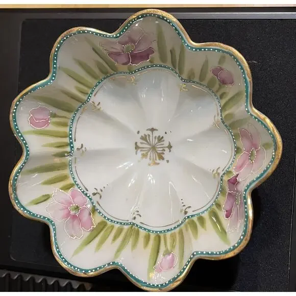 Japanese Hand painted Bone China Footed Nut Bowl Set With 6 Bowls‎