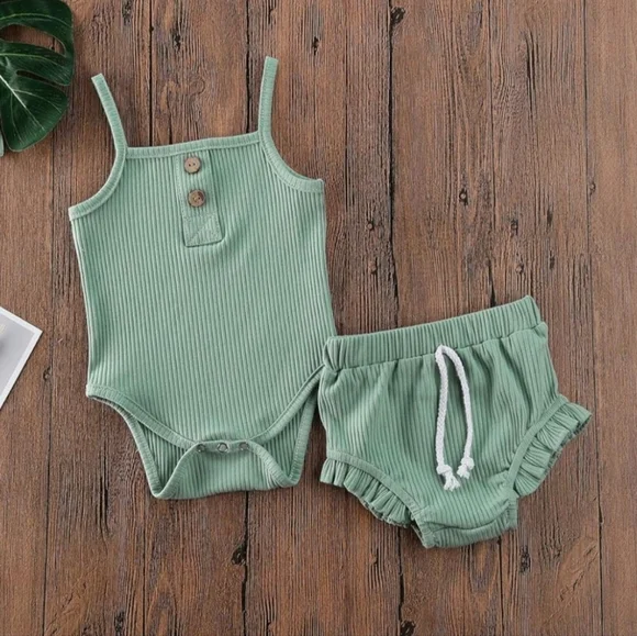 Baby Girl Boy Ribbed 2-Piece Set Sage Green Bodysuit Ruffle Bloomer Outfit 0-3M