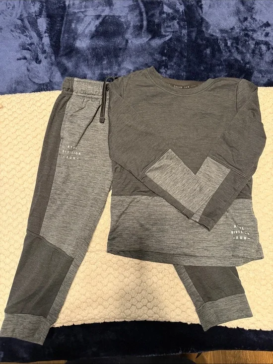 Athletic Works Gray Two-Tone Kids Matching Set