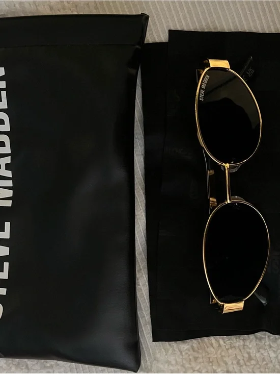 Steve Madden Gold Frame Black Lens Oval Sunglasses