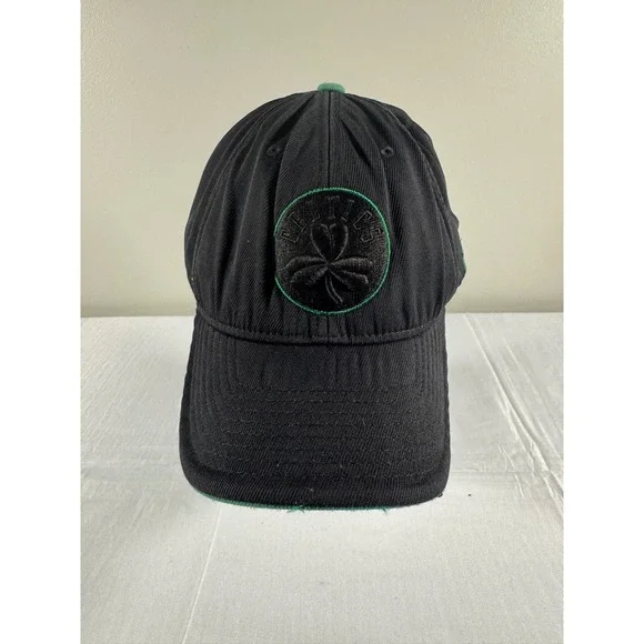 Pre '17 Adidas Boston Celtics NBA Flexfit Mens Black Green Shamrock Baseball Cap