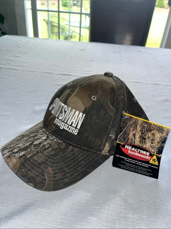 Realtree Hardwood Camo Cap in Brown and Green