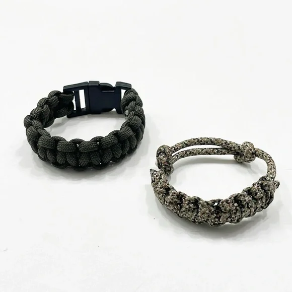 Paracord bracelets
