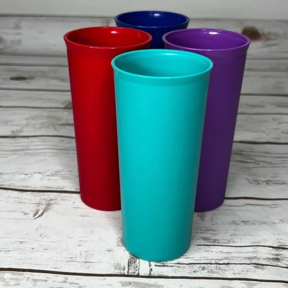 VTG Tupperware Tumblers Multicolor Retro Plastic 16oz Set‎ of 4 115-12 6.5
