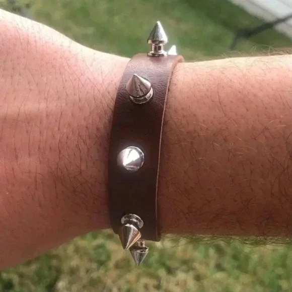 Brown Leather Punk Goth Rock Spike Metal Stud Snap Cuff Bracelet NWT