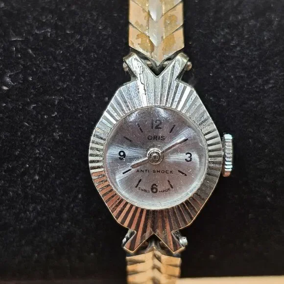 Vintage Oris 7 Jewel Anti Shock Ladies Watch Runs