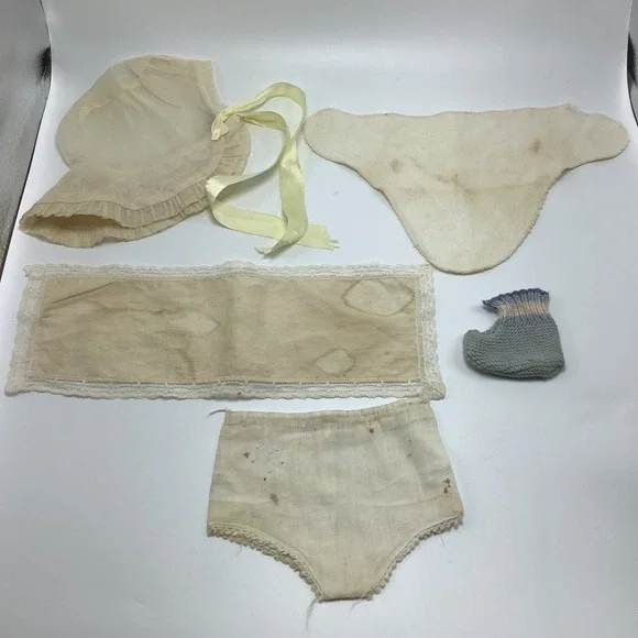 Vintage‎ 1960s Baby Clothing Lot of 5 pcs Bonnet Undergarments Knitted Bootie