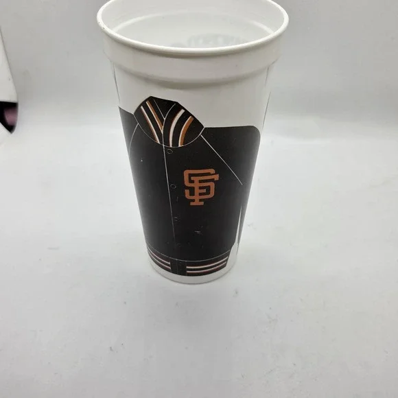 VTG San Francisco Giants ICEE Cup Plastic Souvenir MLB Baseball Jacket Graphic