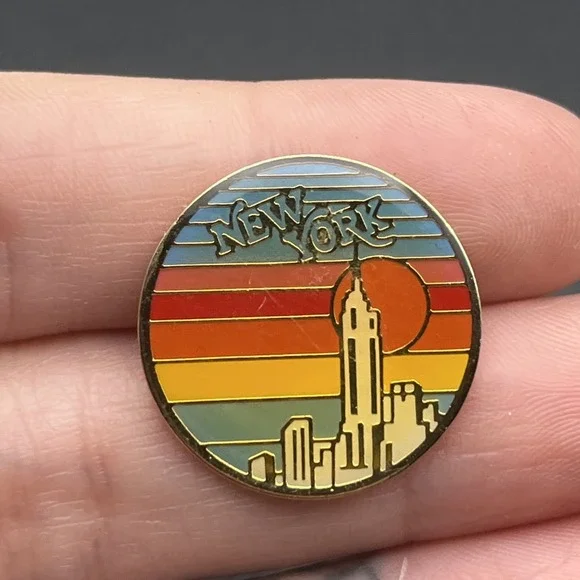 New York City Sunrise Cityscape Lapel‎ Hat Pin
